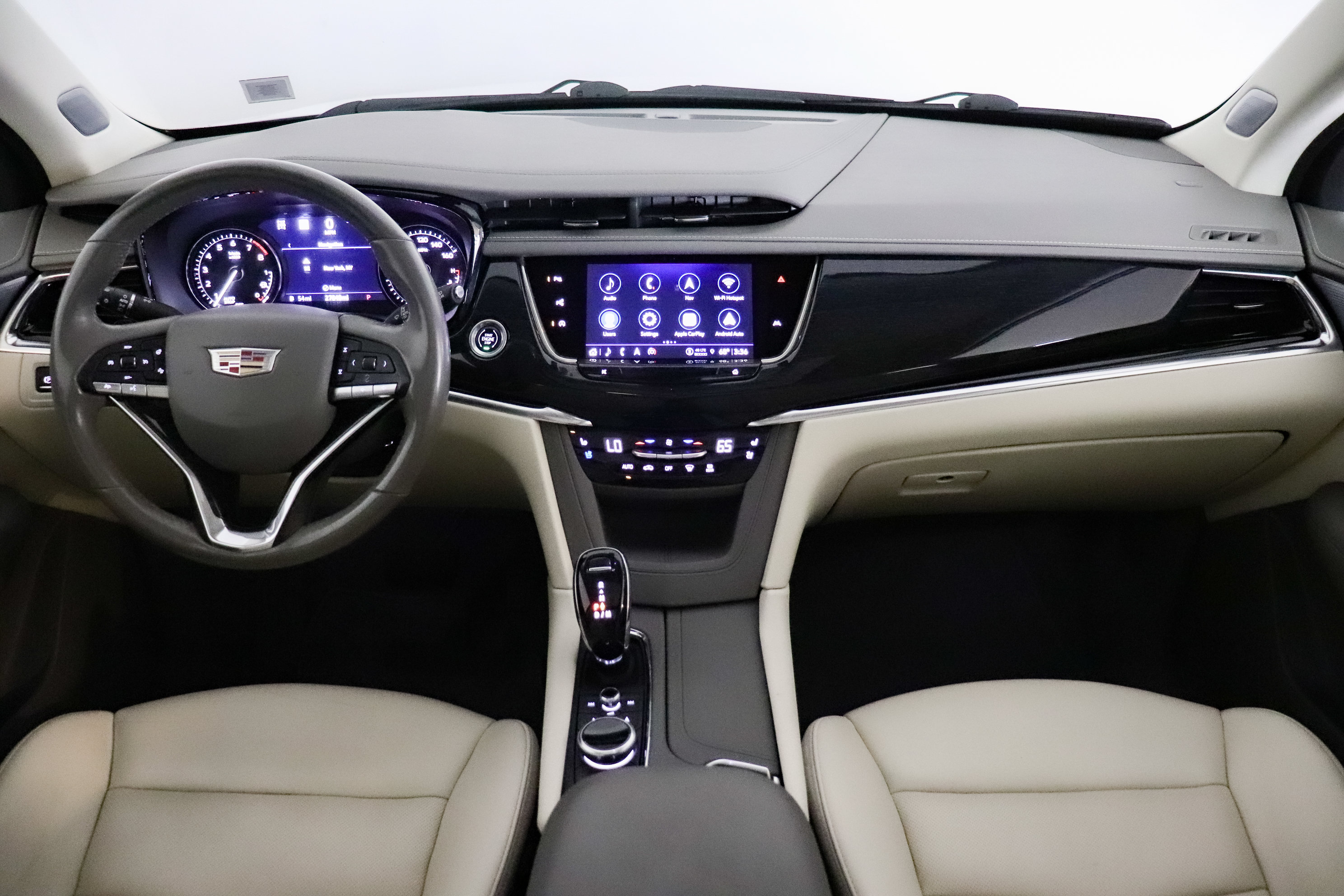 Used 2024 Cadillac XT6 Premium Luxury w/ Technology Package AWD/4WD image 30