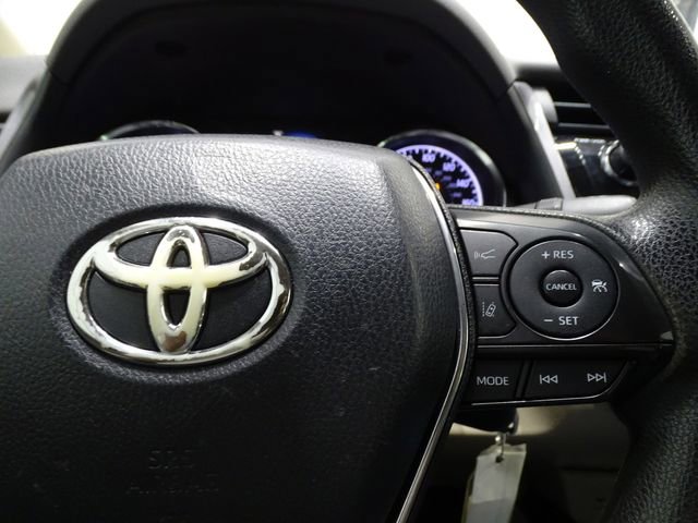 Used 2019 Toyota Camry LE image 24