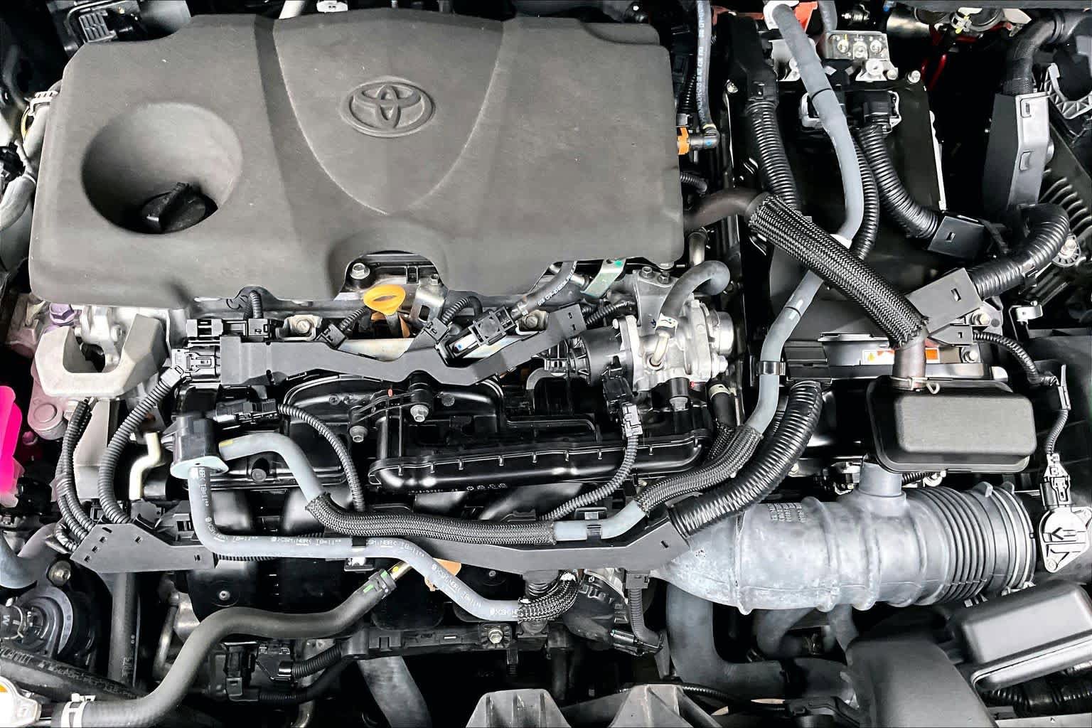 Used 2023 Toyota Sienna XLE FWD image 32