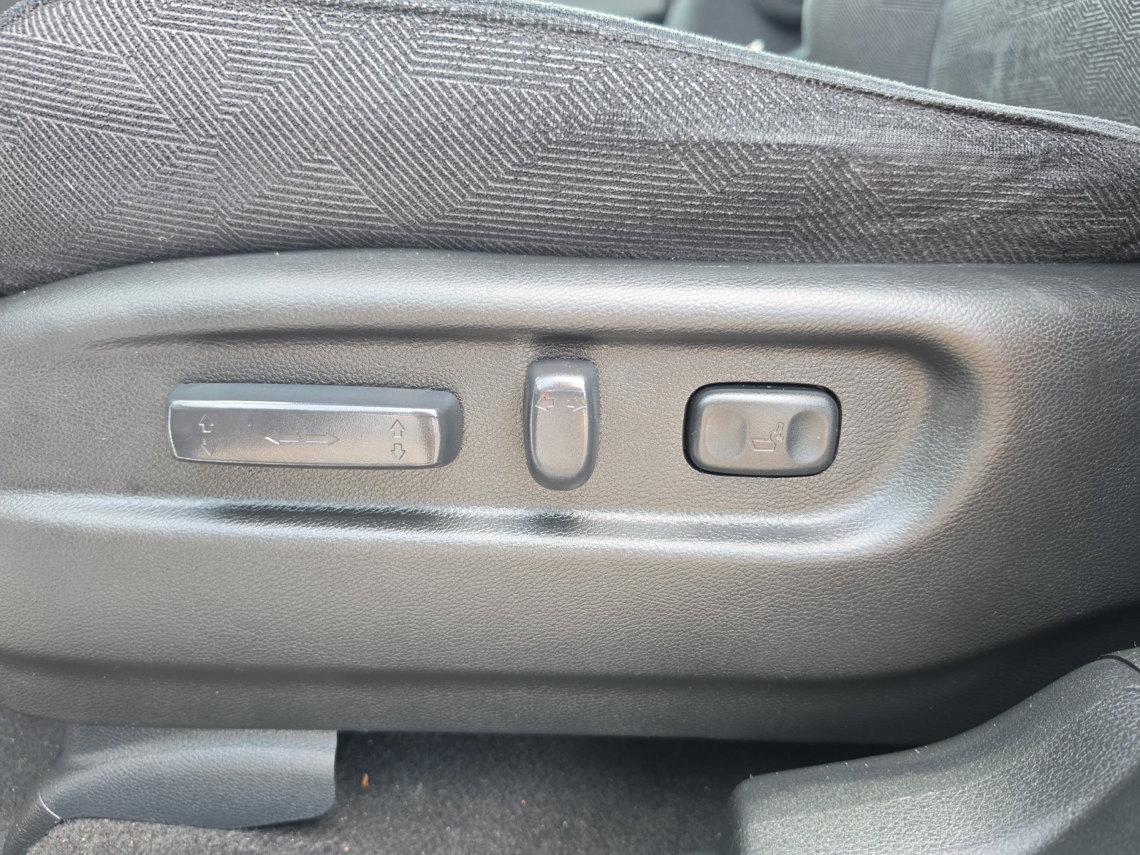 Used 2022 Honda Pilot Sport image 16
