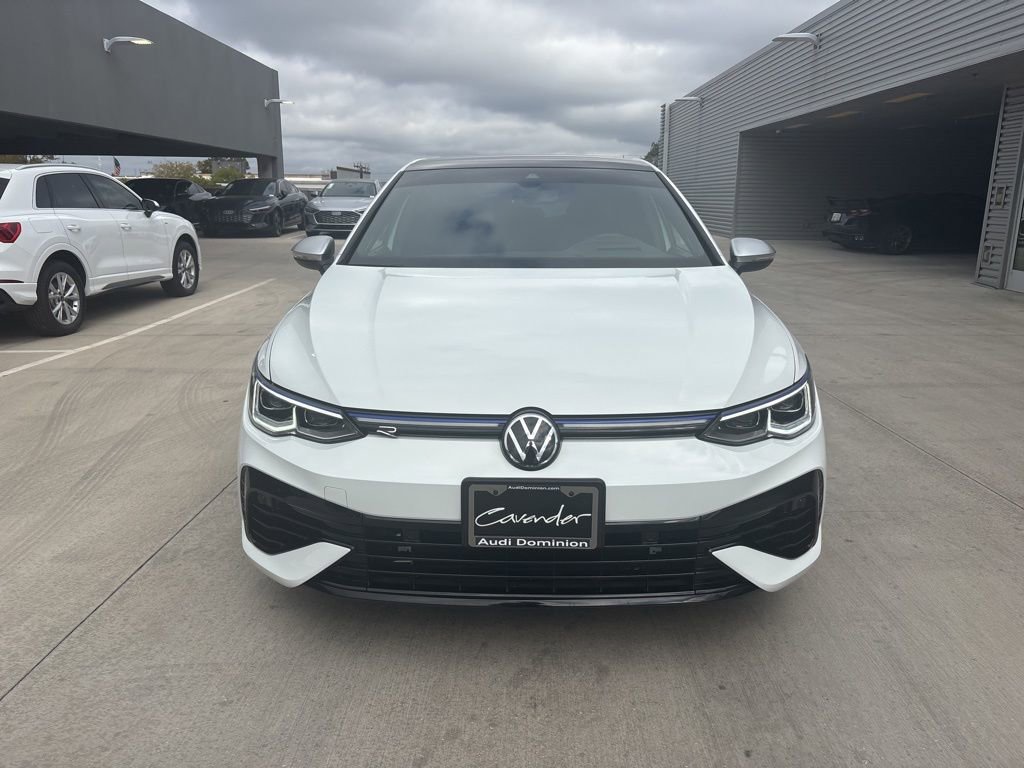 Used 2024 Volkswagen Golf R image 2