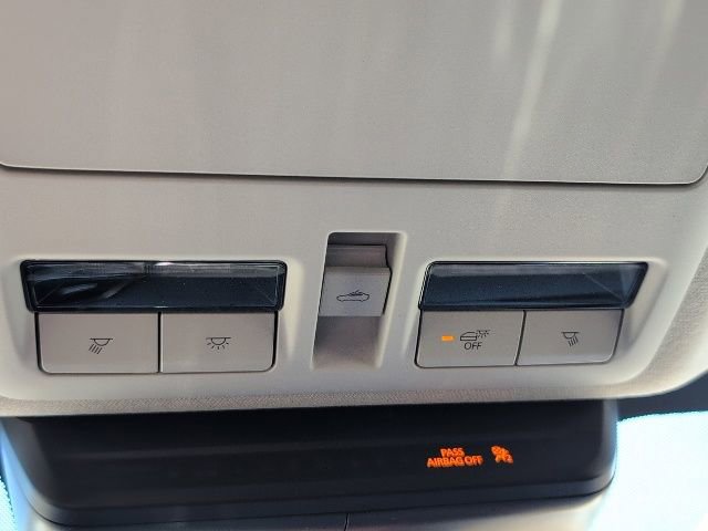 Used 2025 MAZDA CX-30 AWD 2.5 S w/ Premium Package image 36