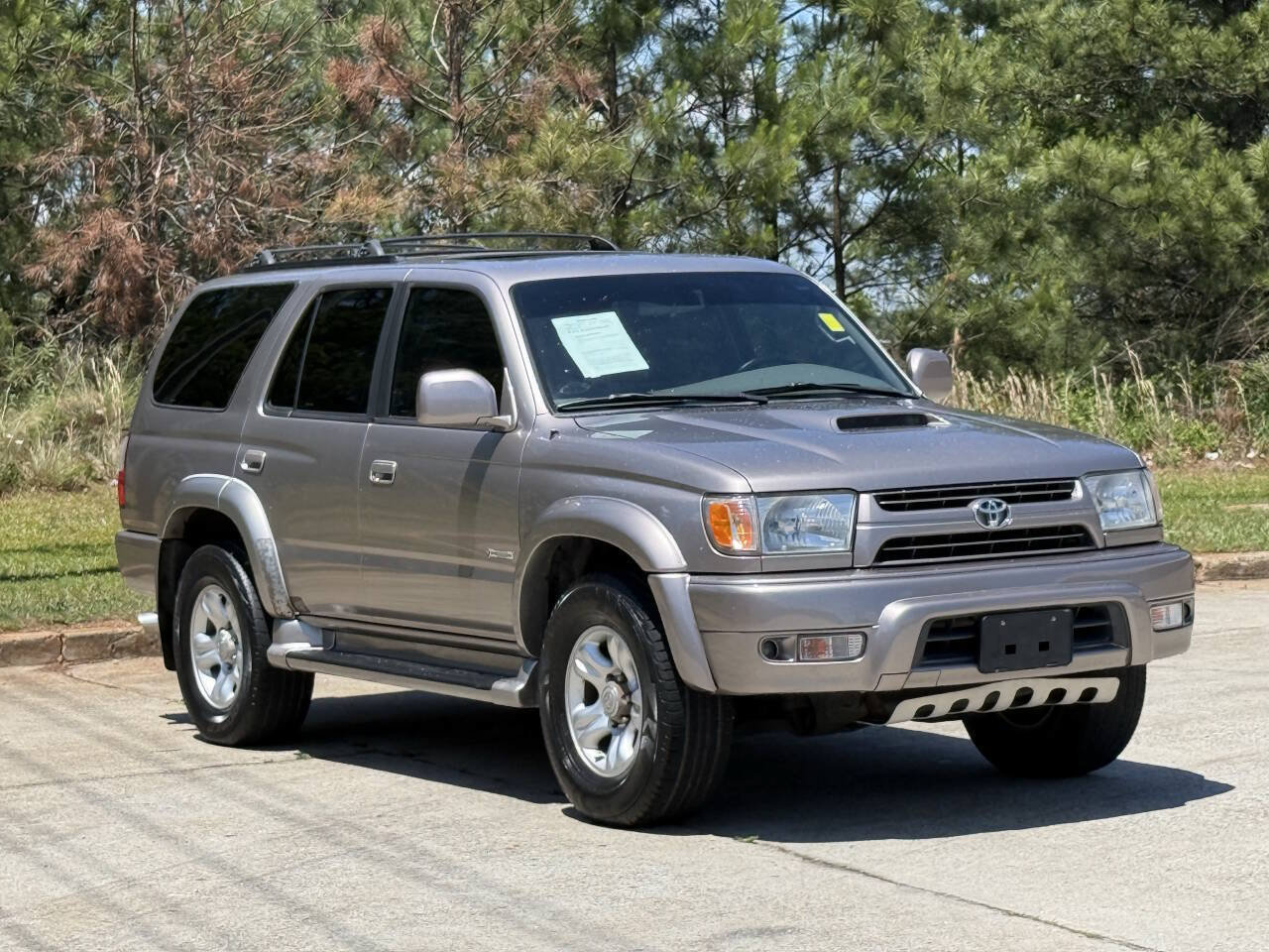 Used 2002 Toyota 4Runner SR5 RWD image 3