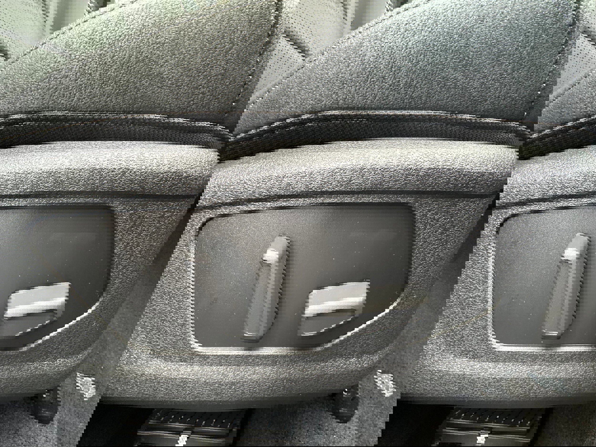 New 2026 Kia Sportage SX image 24