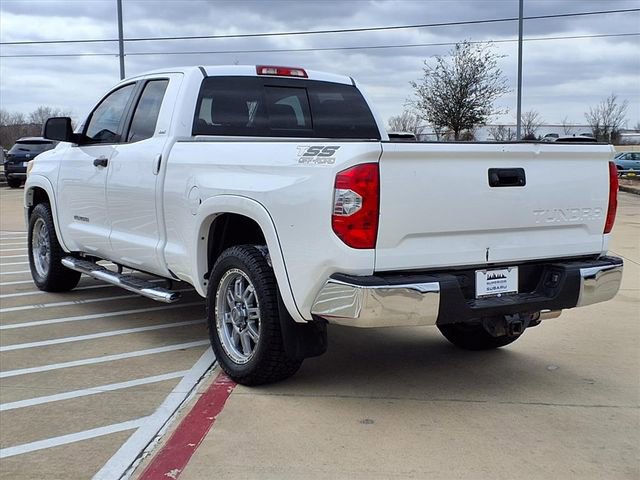 Used 2017 Toyota Tundra SR5 w/ SR5 Upgrade Package image 2