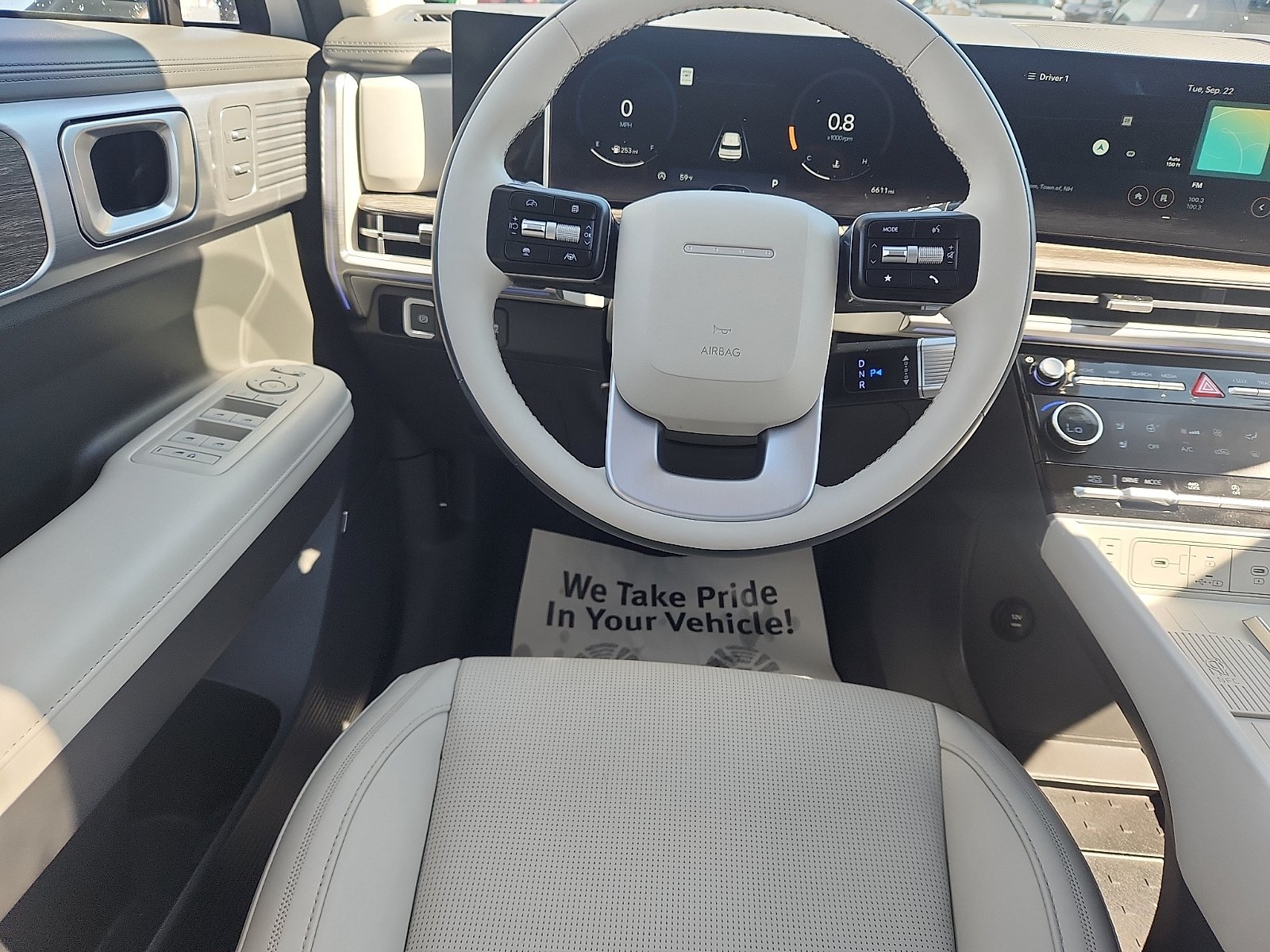 New 2025 Hyundai Santa Fe Calligraphy AWD/4WD image 10