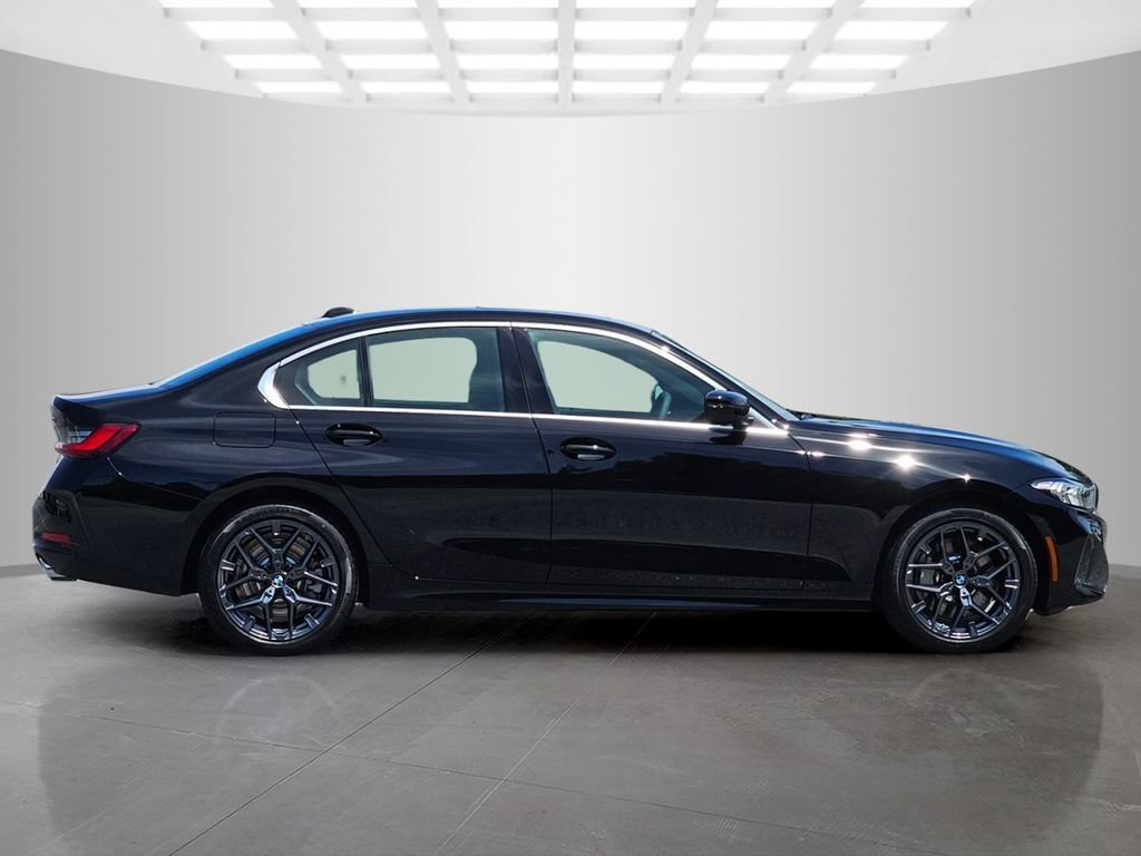 New 2026 BMW 330i Sedan RWD image 7
