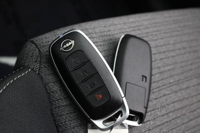 Certified 2023 Nissan Rogue SV AWD/4WD image 30