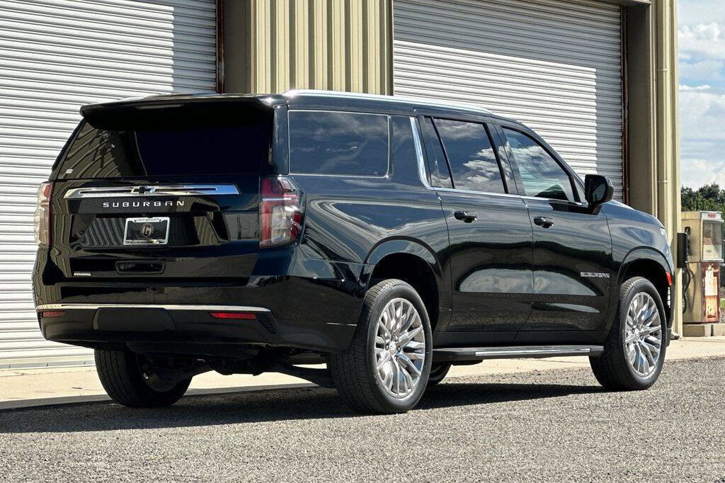 Used 2024 Chevrolet Suburban LS w/ Driver Alert Package image 6