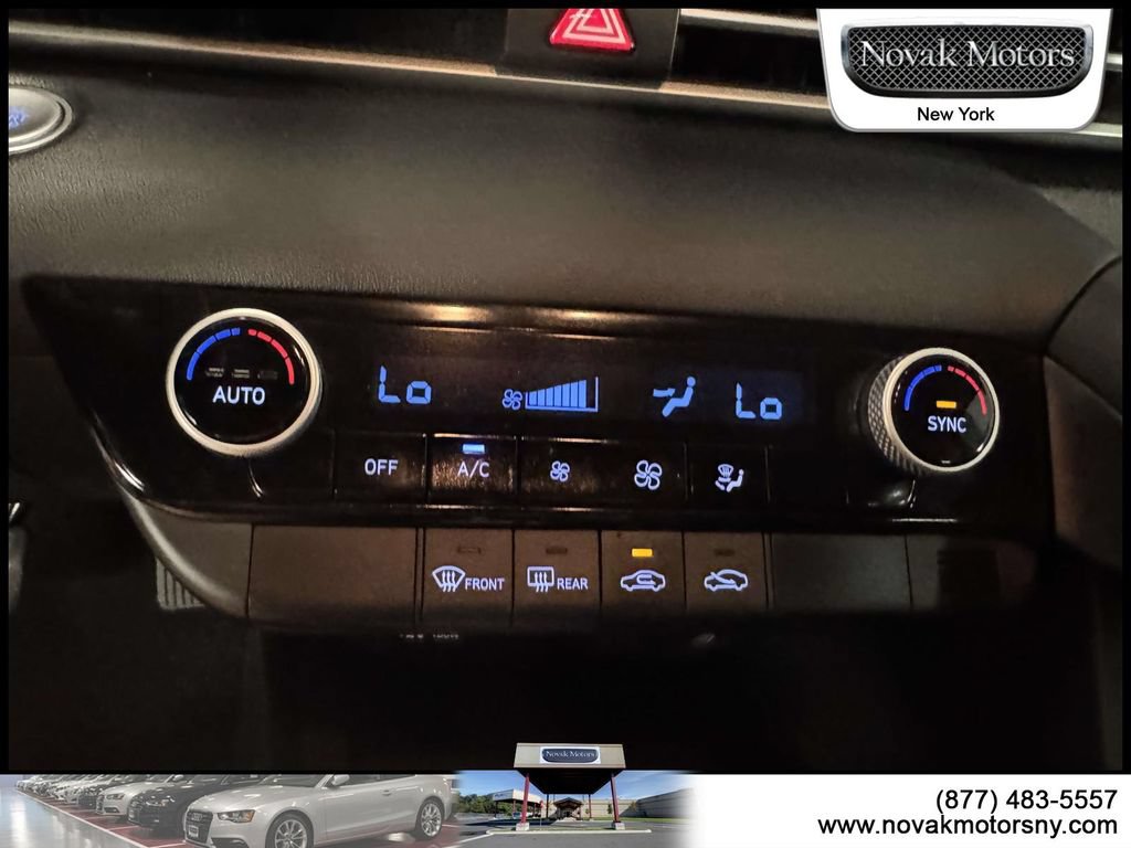 Used 2021 Hyundai Elantra SEL FWD image 23