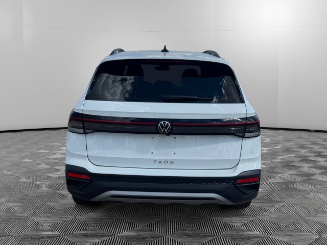 New 2026 Volkswagen Taos S FWD image 4