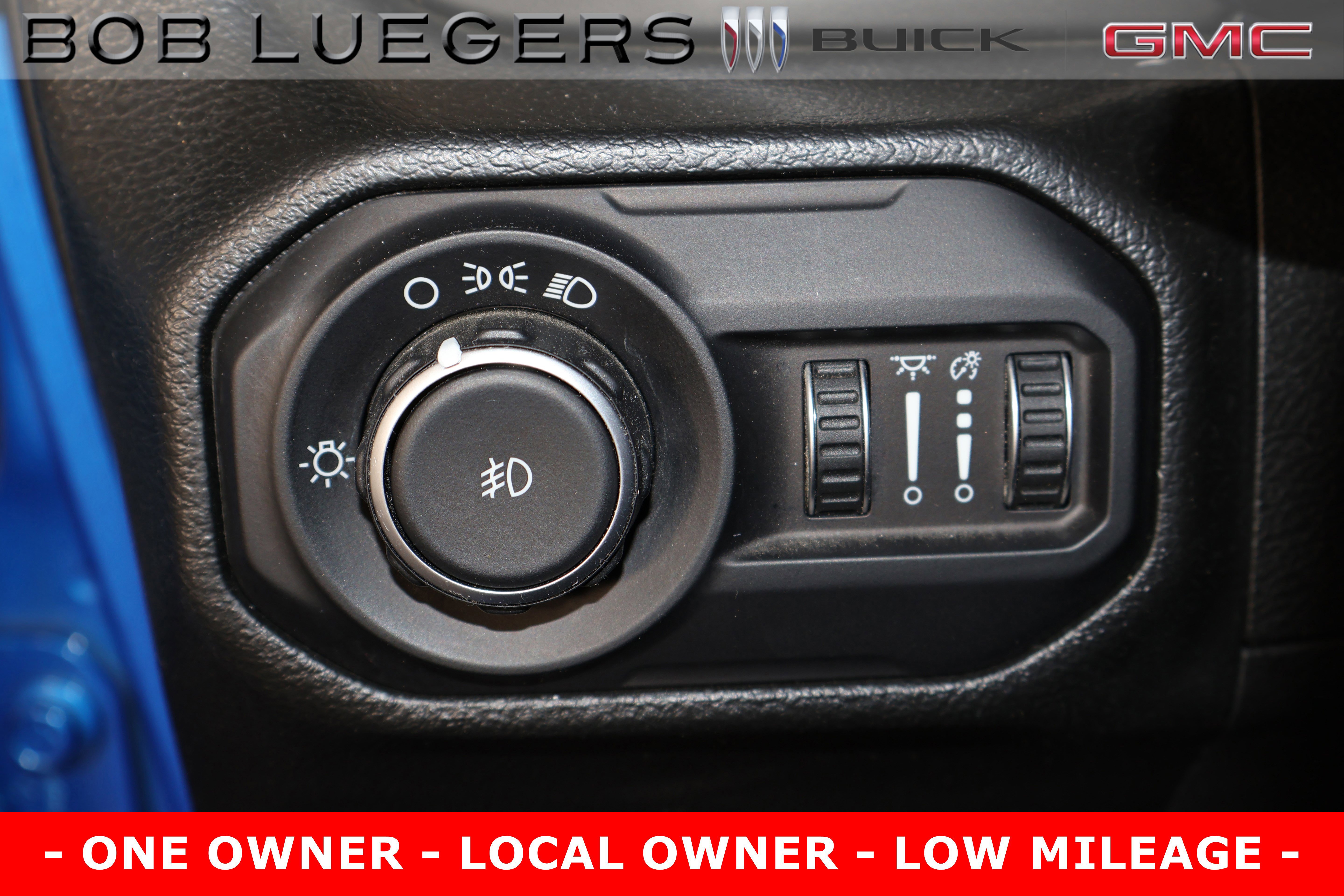 Used 2022 Jeep Wrangler Sport image 21