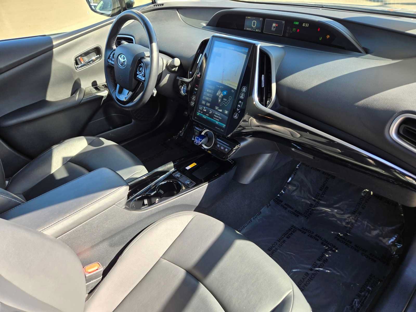 Used 2022 Toyota Prius Prime XLE FWD image 10