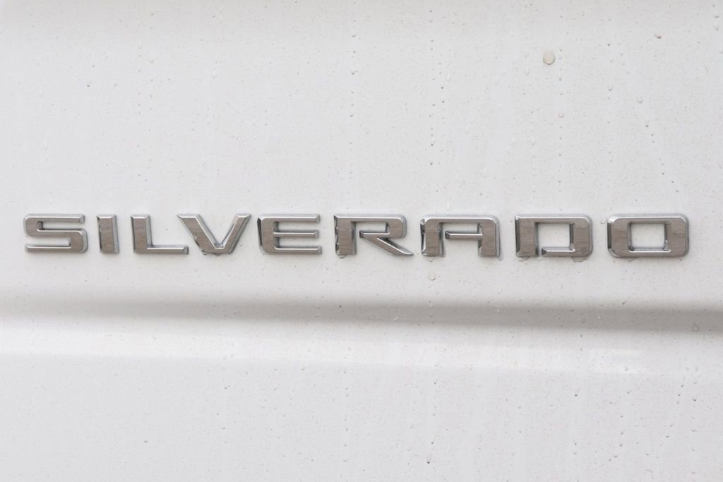 Used 2025 Chevrolet Silverado 1500 W/T image 28