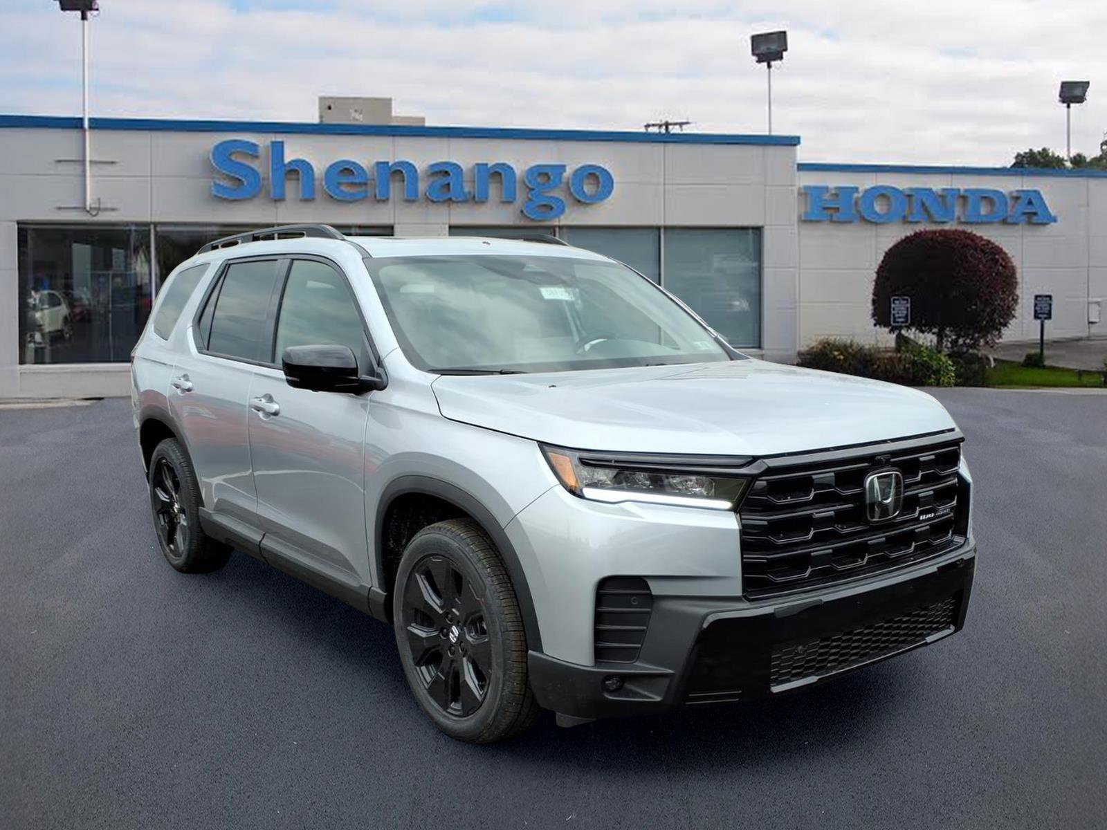 New 2026 Honda Pilot Black Edition image 1