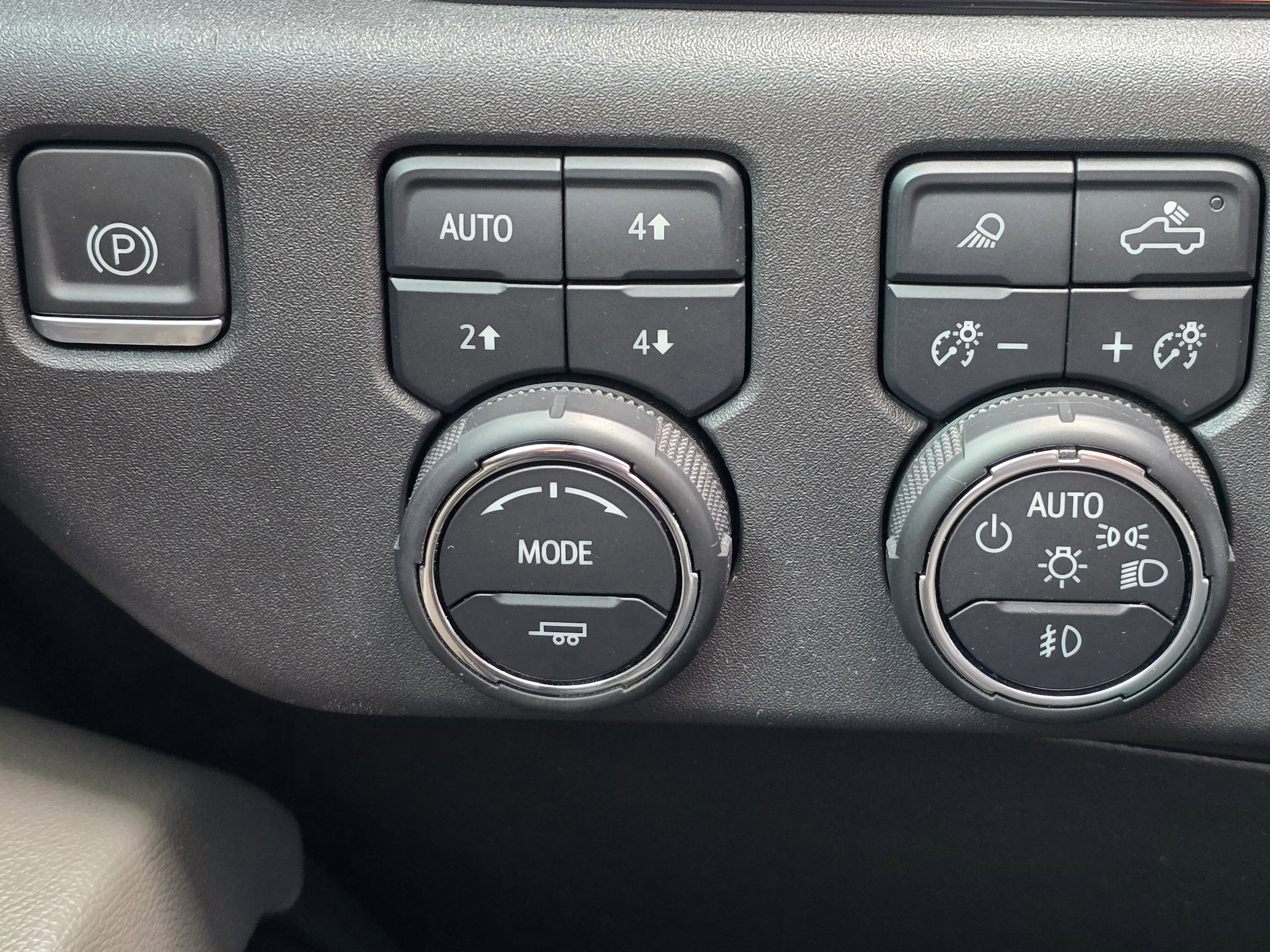 Used 2023 Chevrolet Silverado 1500 ZR2 image 63