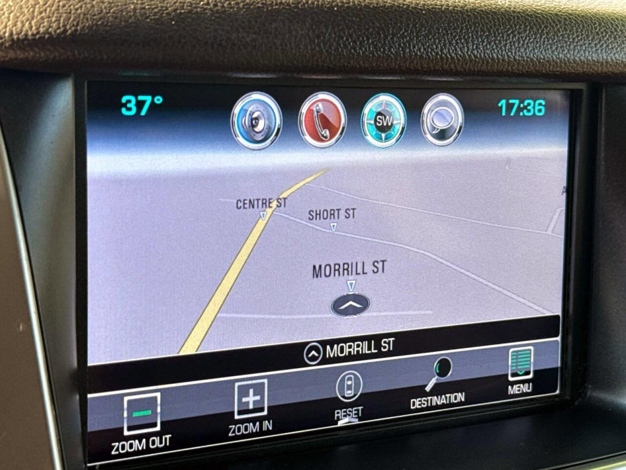 Used 2018 Chevrolet Tahoe LT AWD/4WD image 18
