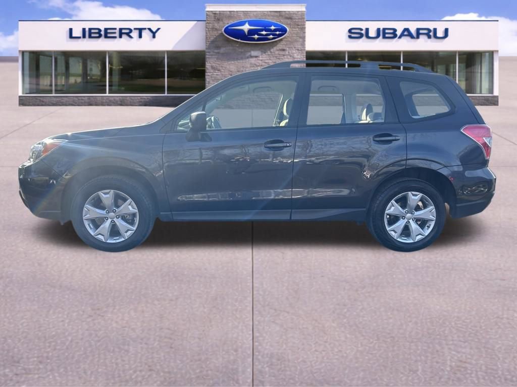 Used 2016 Subaru Forester 2.5i w/ Alloy Wheel Package image 4