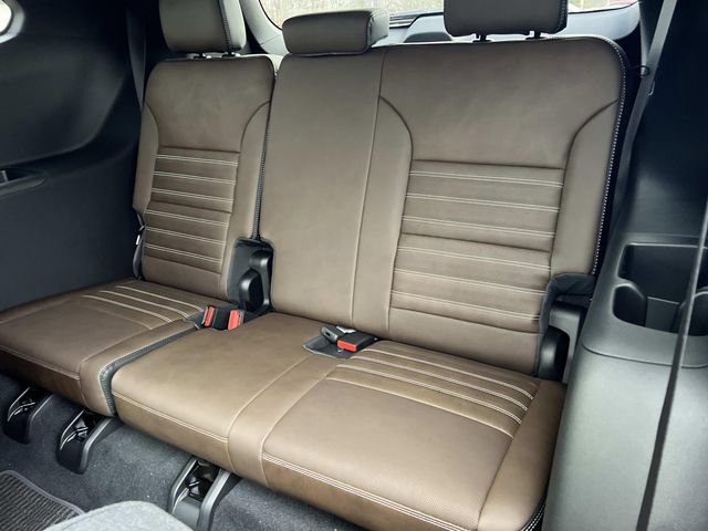 New 2026 GMC Acadia Denali Ultimate image 12