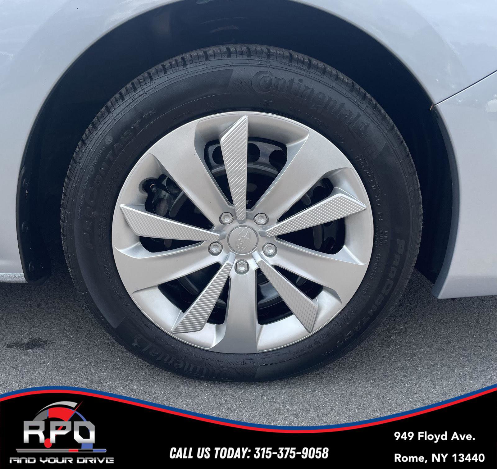 Used 2023 Subaru Impreza 2.0i image 9