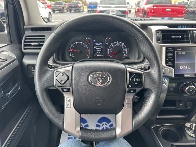 Used 2023 Toyota 4Runner SR5 image 10