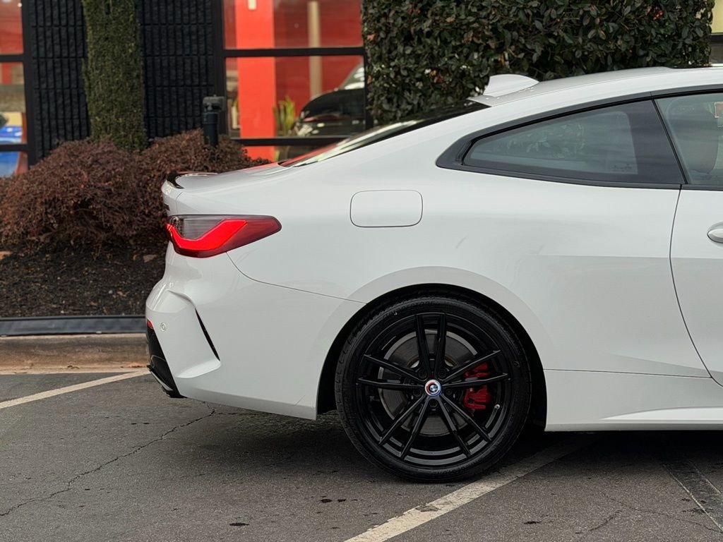 Used 2023 BMW M440i M440i w/ Premium Package image 21