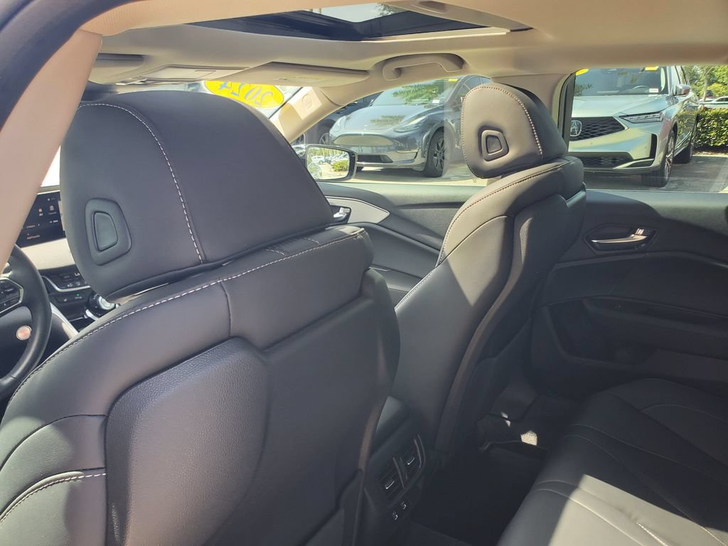 Certified 2024 Acura TLX w/ Technology Package FWD image 10