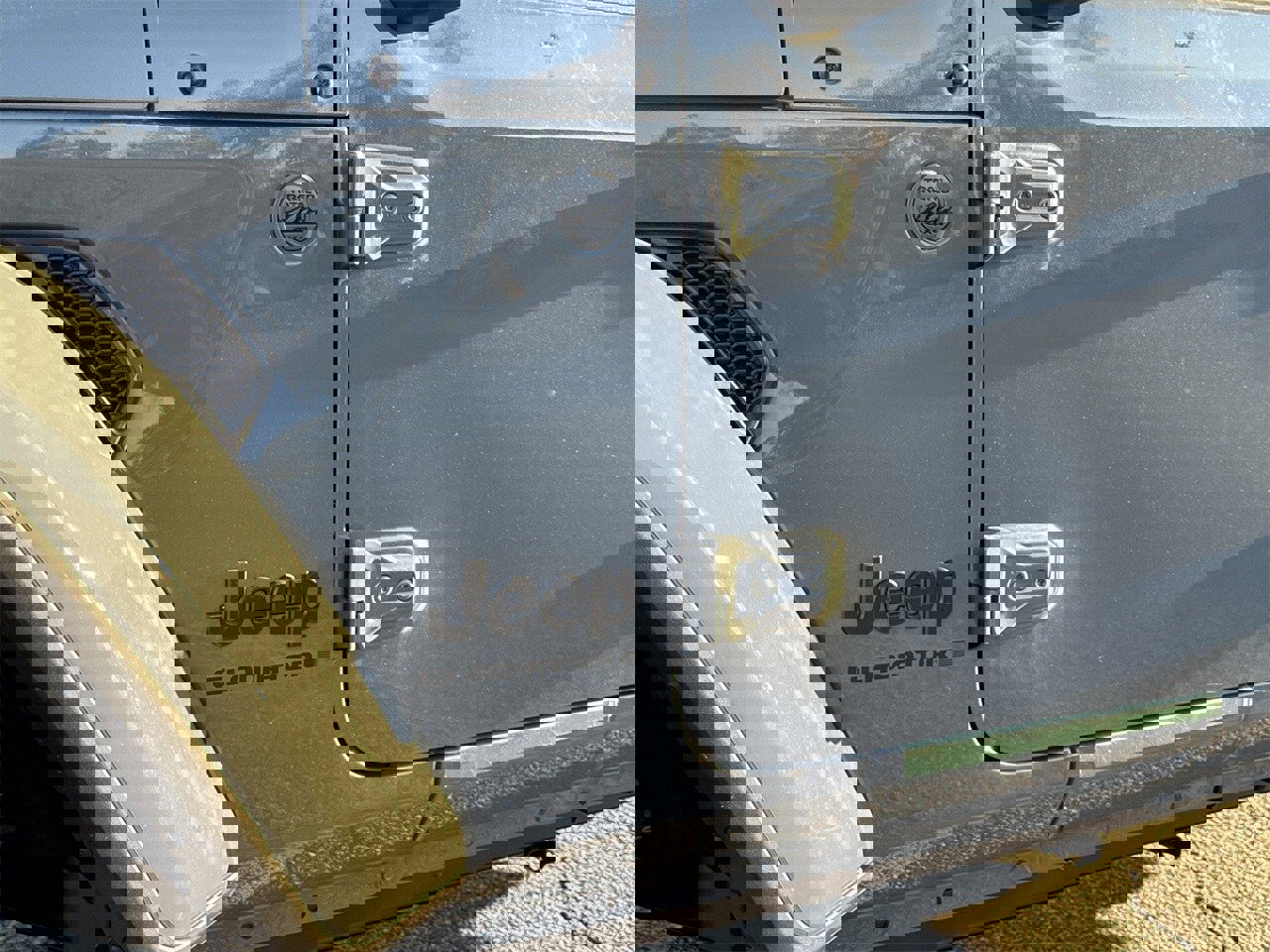 New 2026 Jeep Gladiator Sport image 23