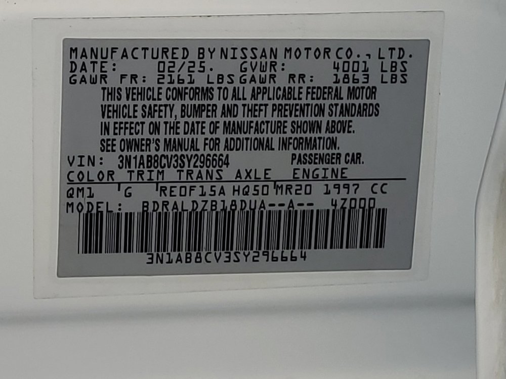 Used 2025 Nissan Sentra SV FWD image 33