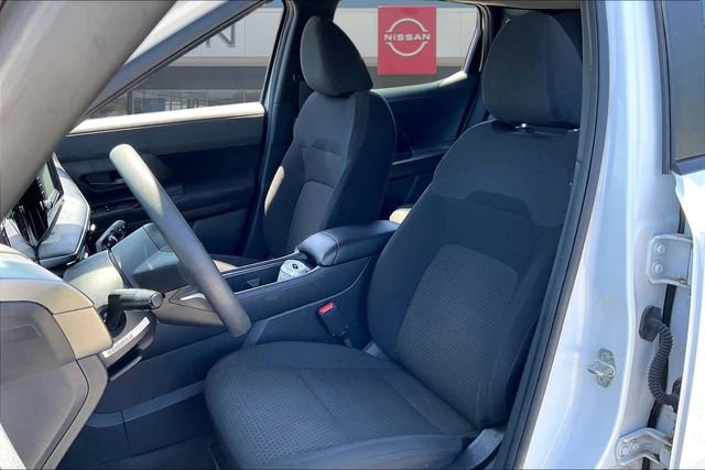 Used 2025 Nissan Kicks S AWD/4WD image 21