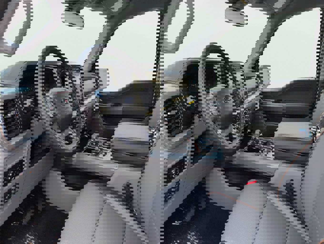 New 2025 Ford F150 Lariat w/ Equipment Group 502A High image 7