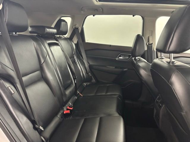 Used 2021 Nissan Rogue SV w/ Premium Package image 13