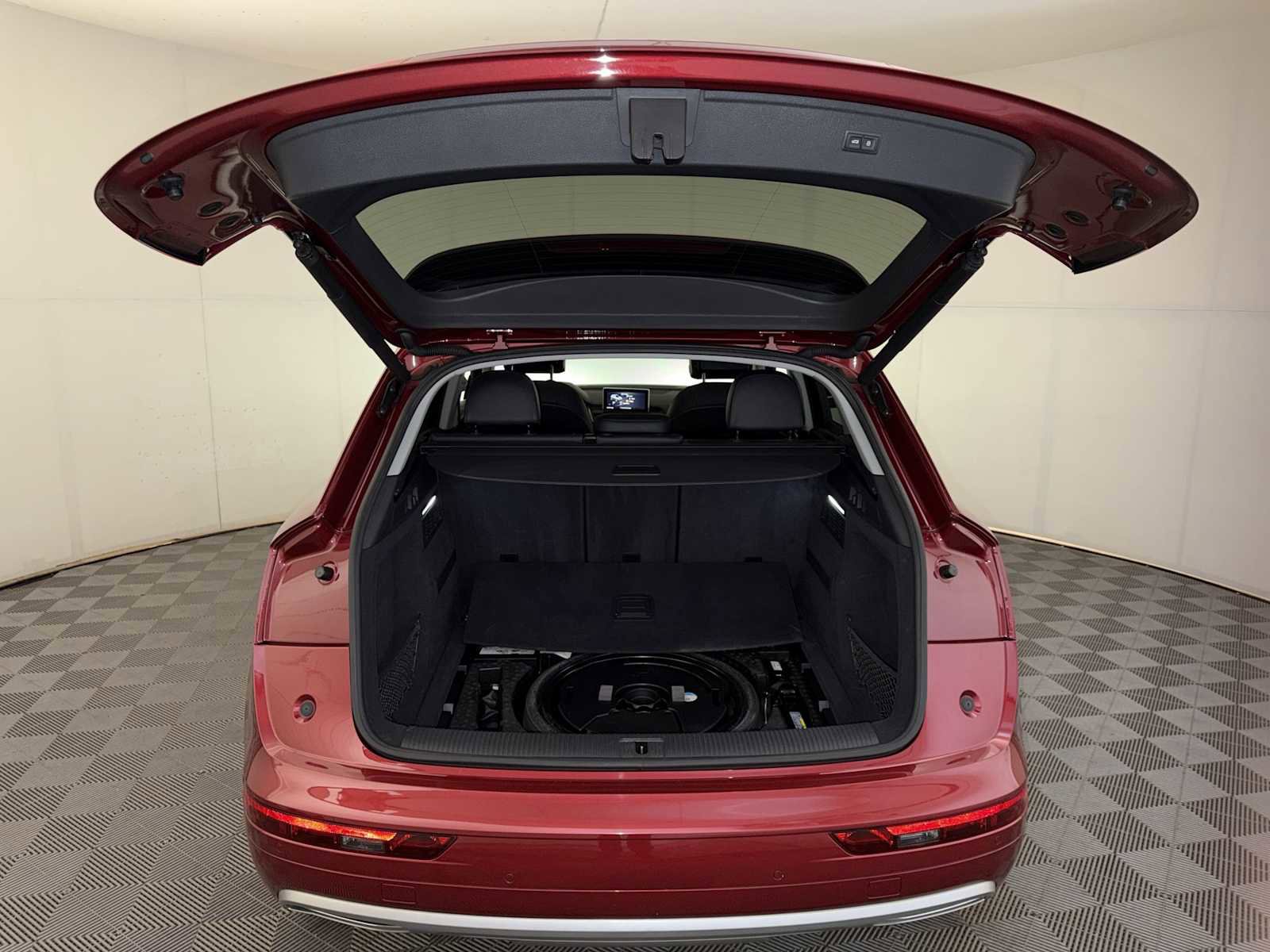 Used 2018 Audi Q5 2.0T Premium Plus image 23