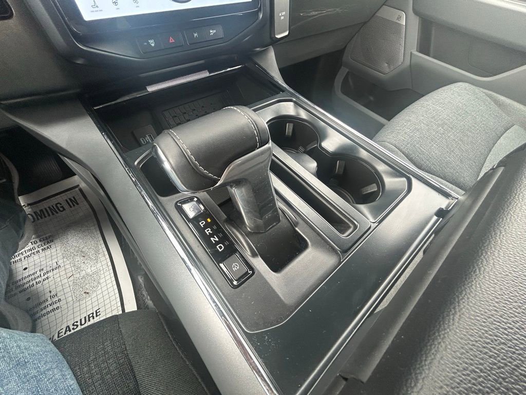 Used 2024 Ford F150 Lightning Flash AWD/4WD image 19