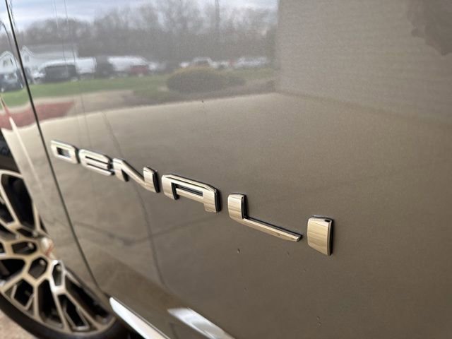 New 2026 GMC Yukon Denali w/ Advanced Technology Package image 38