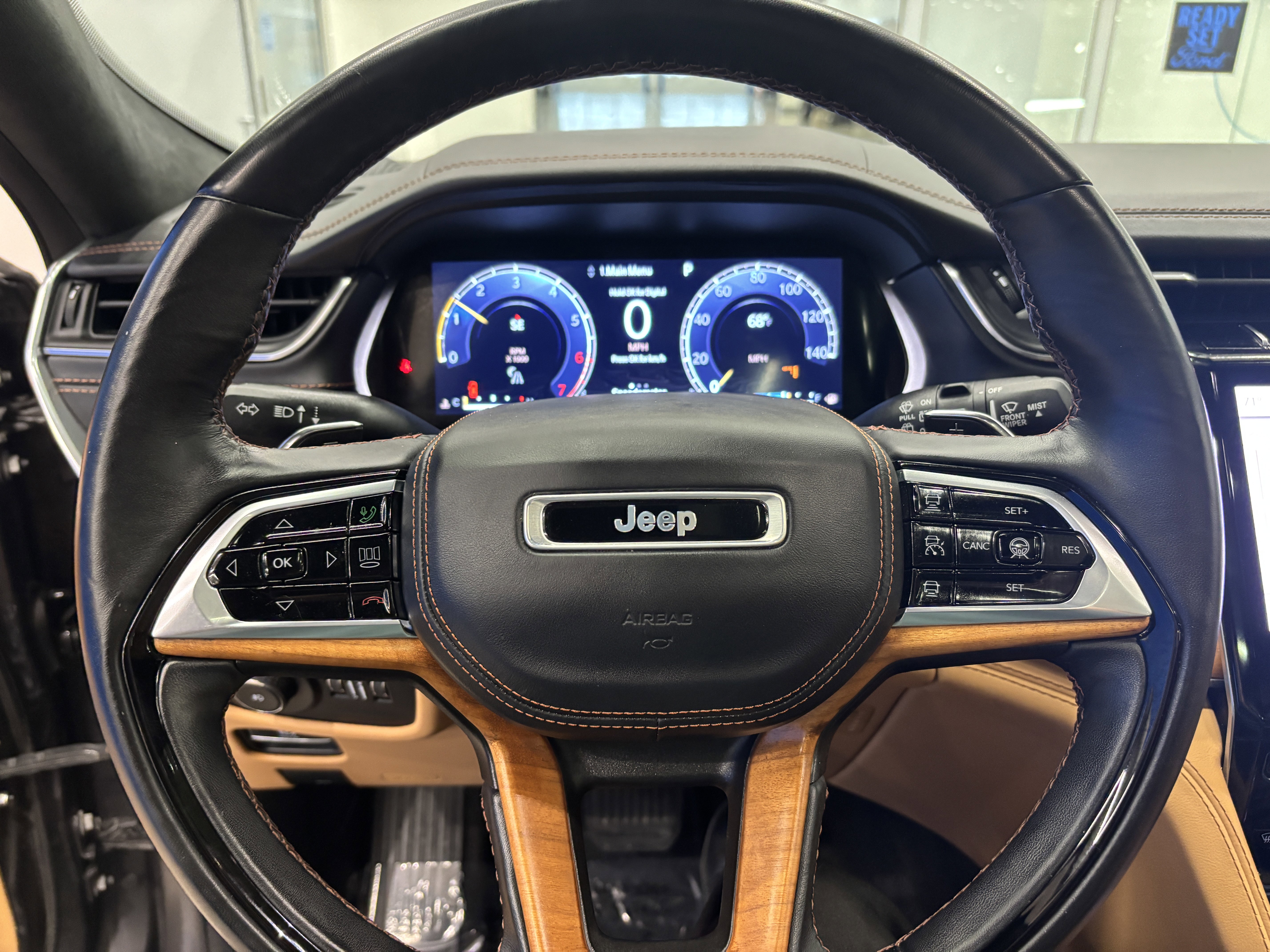 Used 2021 Jeep Grand Cherokee L Summit image 21