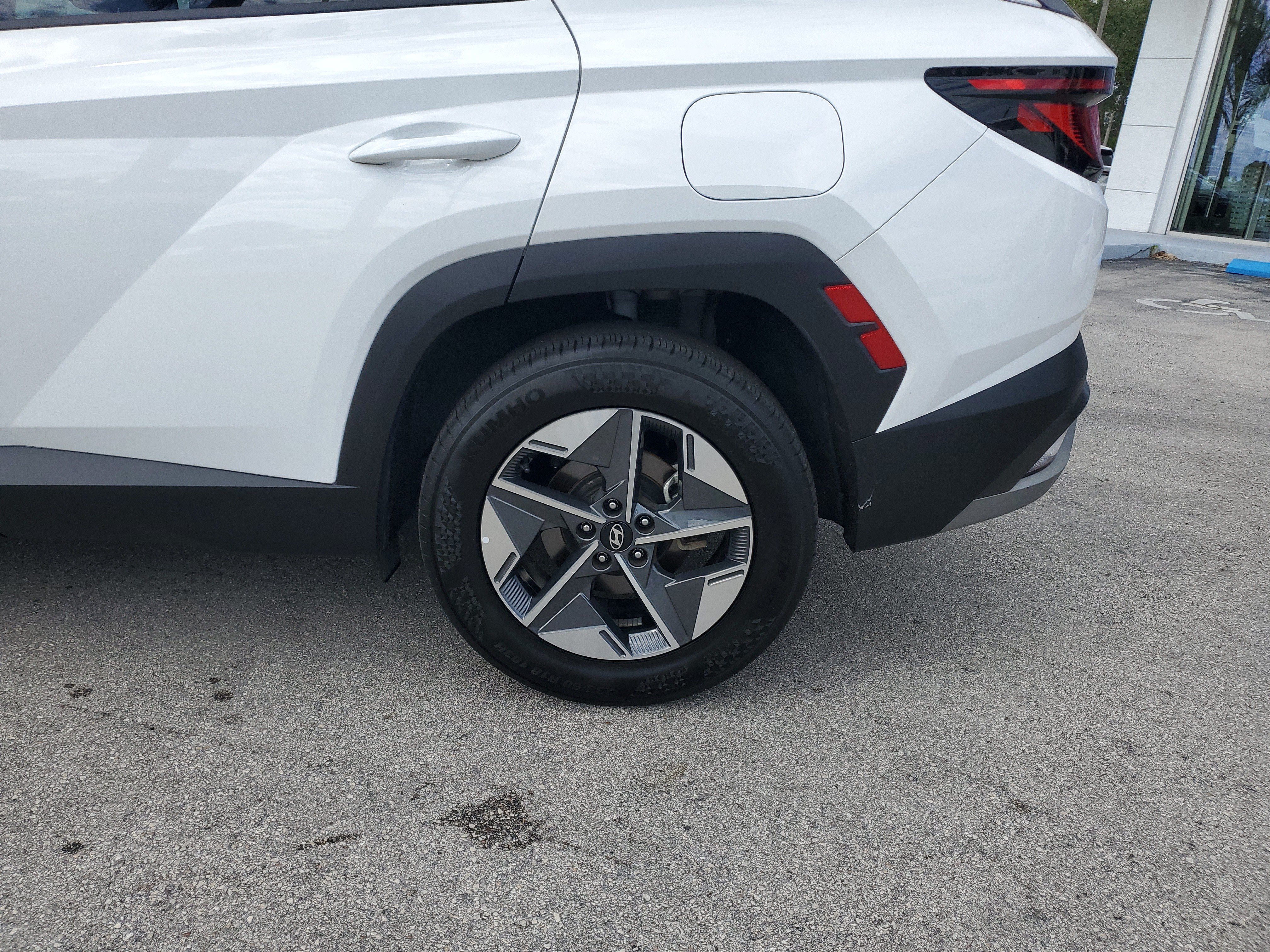 Used 2025 Hyundai Tucson SEL FWD image 31