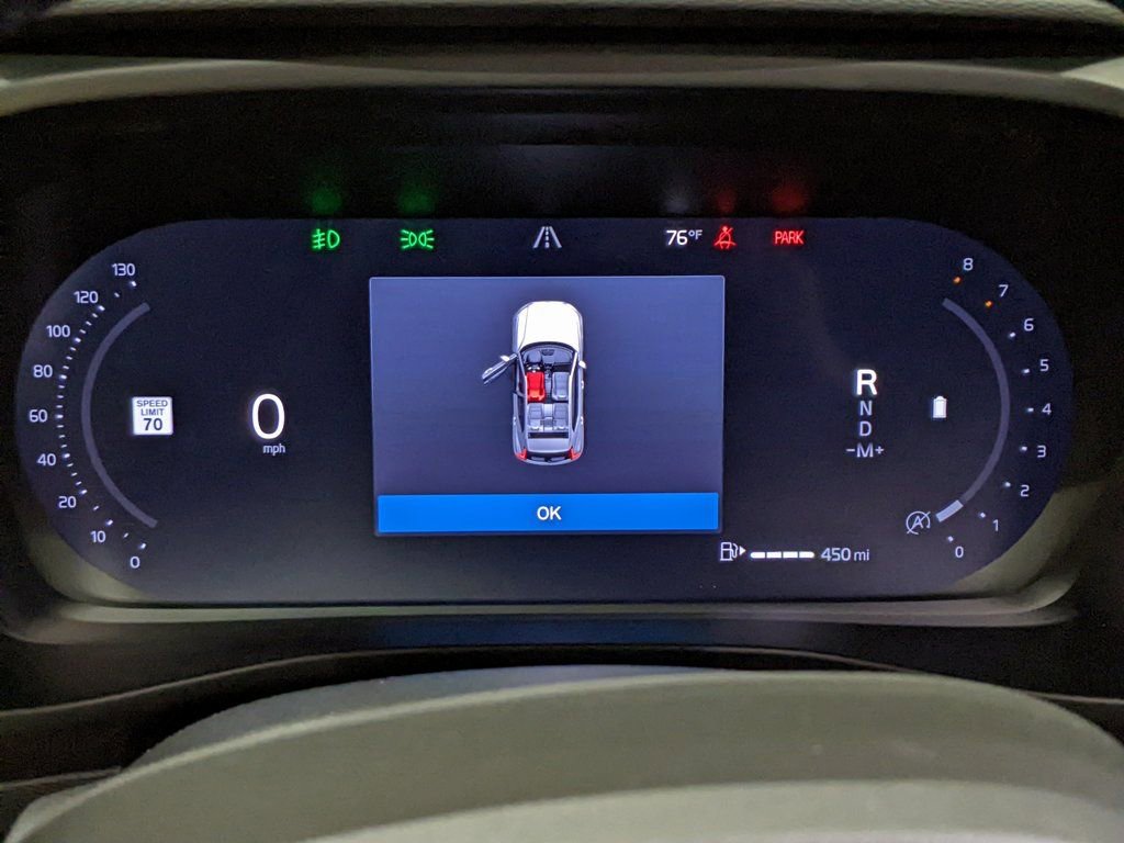 New 2026 Volvo XC40 B5 Ultra w/ Protection Package Premier image 15