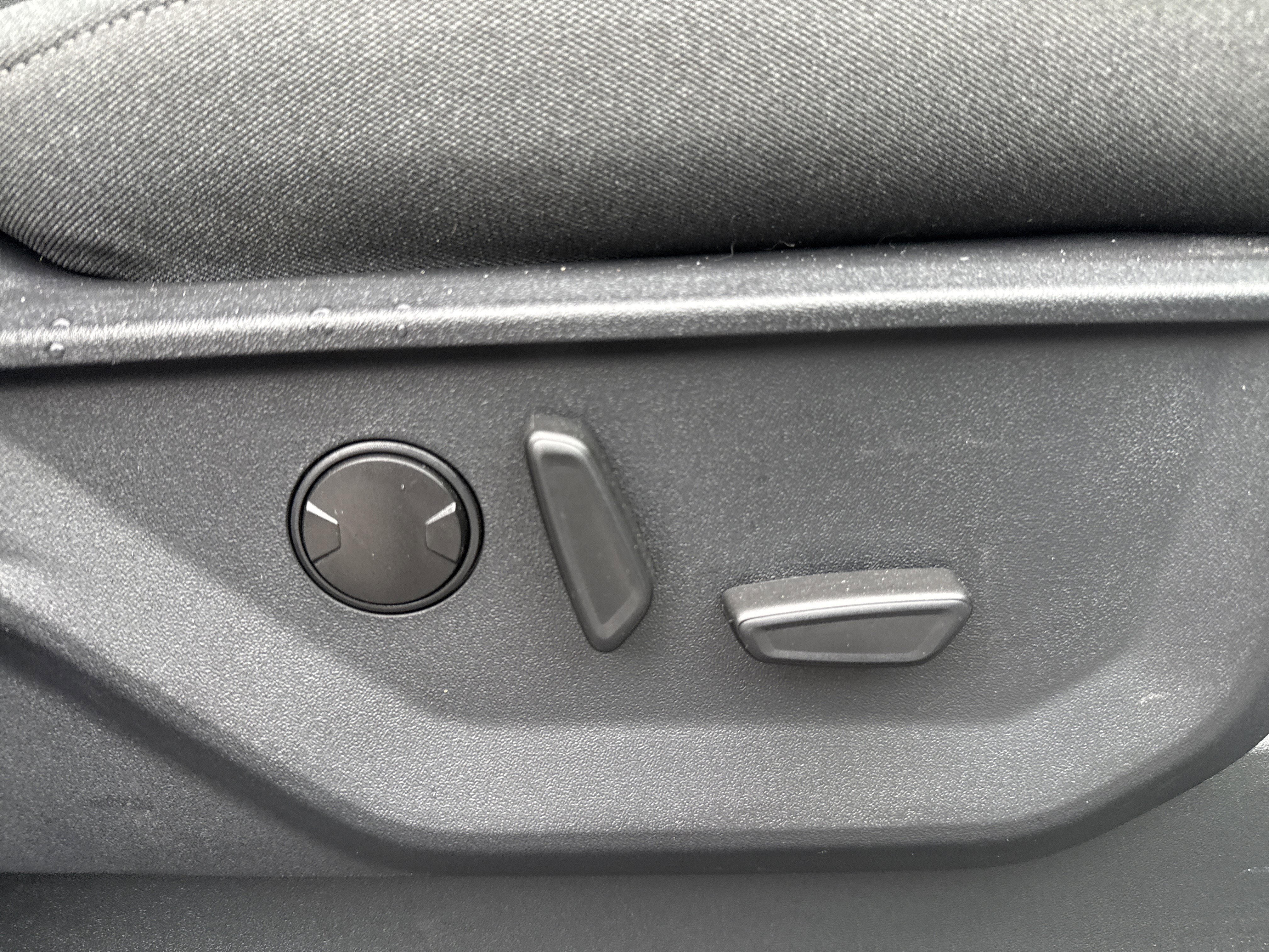 Certified 2023 Ford F150 XLT w/ Equipment Group 302A High image 30