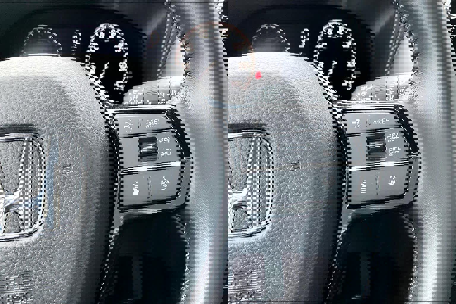 Used 2025 Honda HR-V EX-L image 24