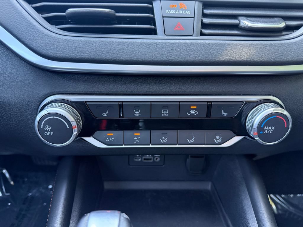 Used 2020 Nissan Altima 2.5 SR w/ Premium Package AWD/4WD image 26