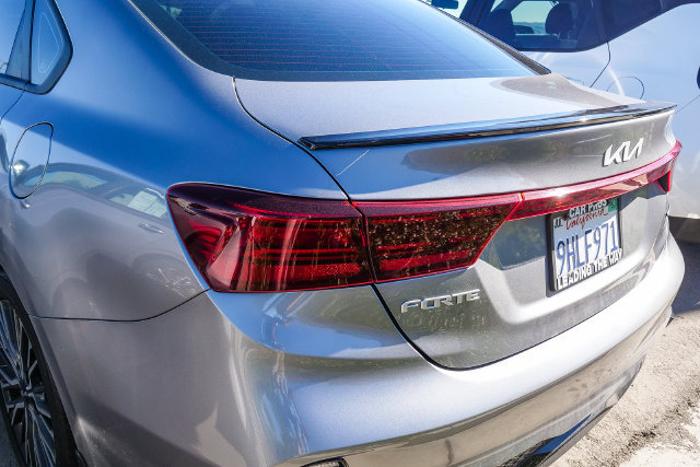 Used 2023 Kia Forte GT-Line w/ GT-Line Technology Package FWD image 11