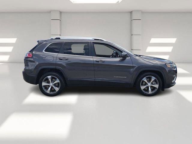 Used 2019 Jeep Cherokee Limited w/ Luxury Group FWD image 6