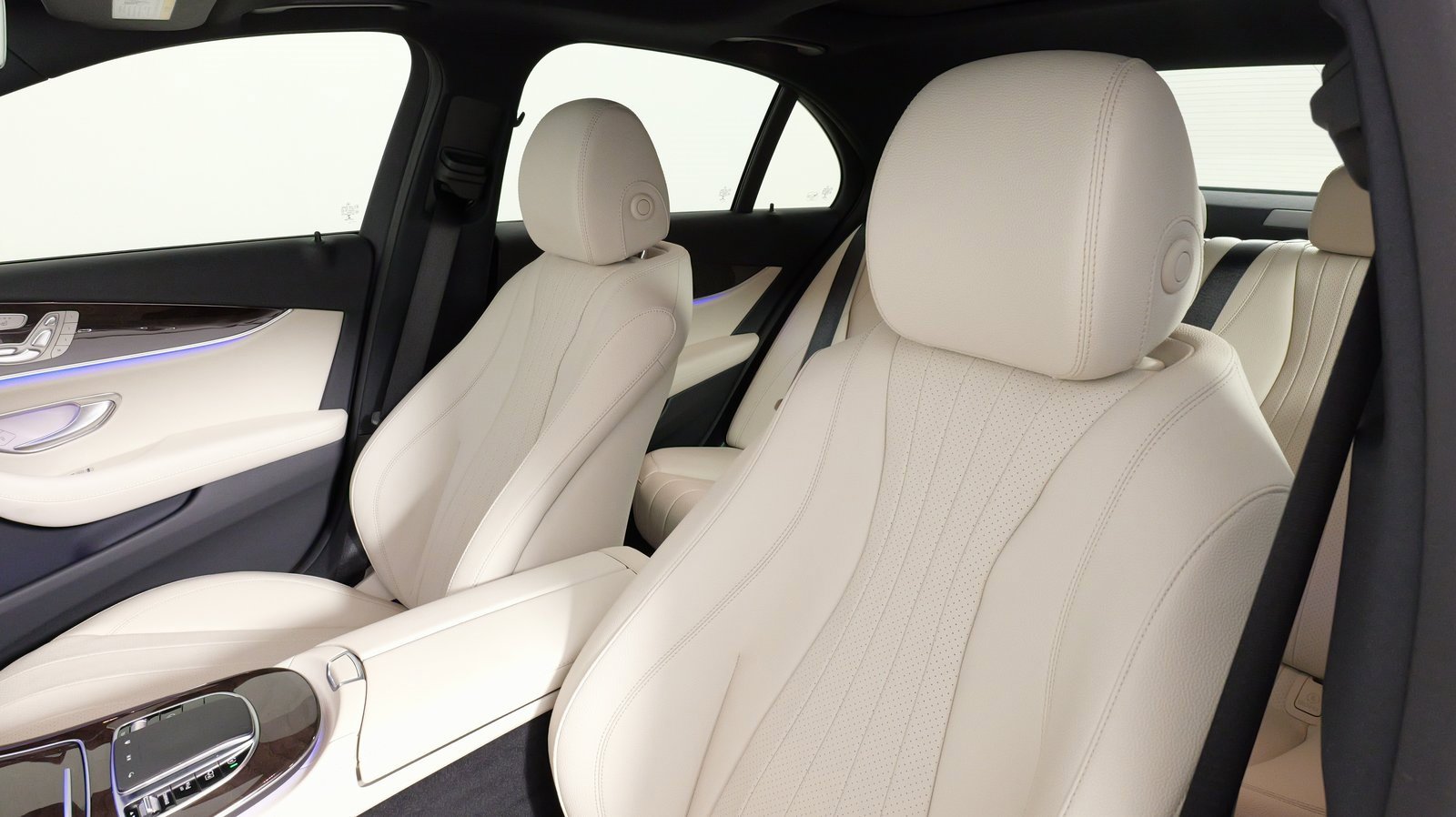 Used 2021 Mercedes-Benz E 350 Sedan image 45