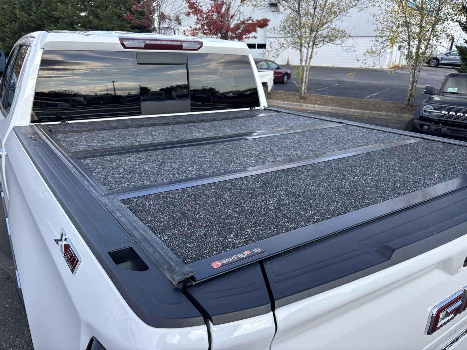 Used 2021 GMC Sierra 1500 SLT w/ SLT Premium Plus Package image 18