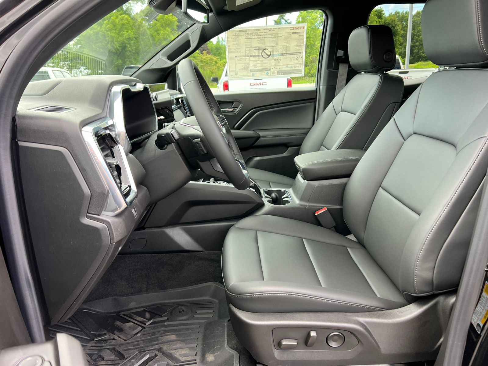New 2026 GMC Canyon Elevation AWD/4WD image 4