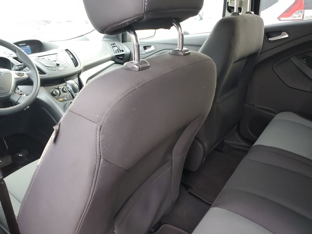 Used 2015 Ford Escape SE image 10