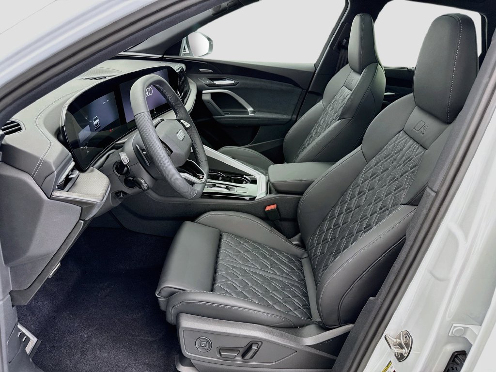 New 2026 Audi SQ5 Premium Plus AWD/4WD image 18
