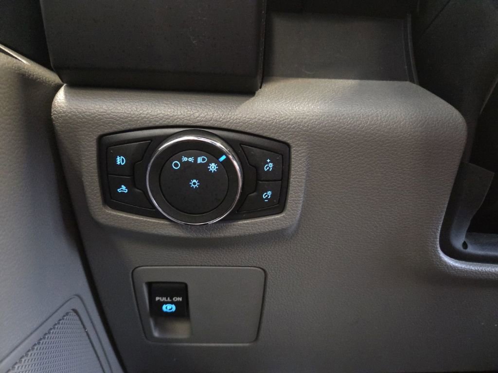 Used 2018 Ford F150 XL w/ Equipment Group 101A Mid AWD/4WD image 17