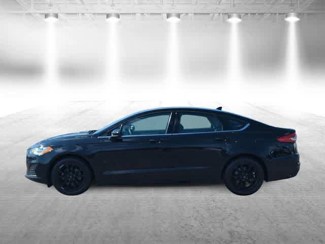 Used 2020 Ford Fusion SE FWD image 5
